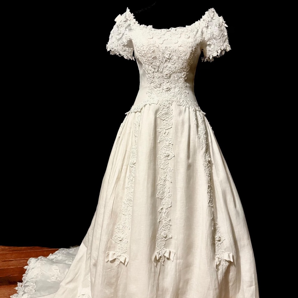 Priscilla of Boston  Vintage 1993 White Linen Wedding Dress ~Size 2